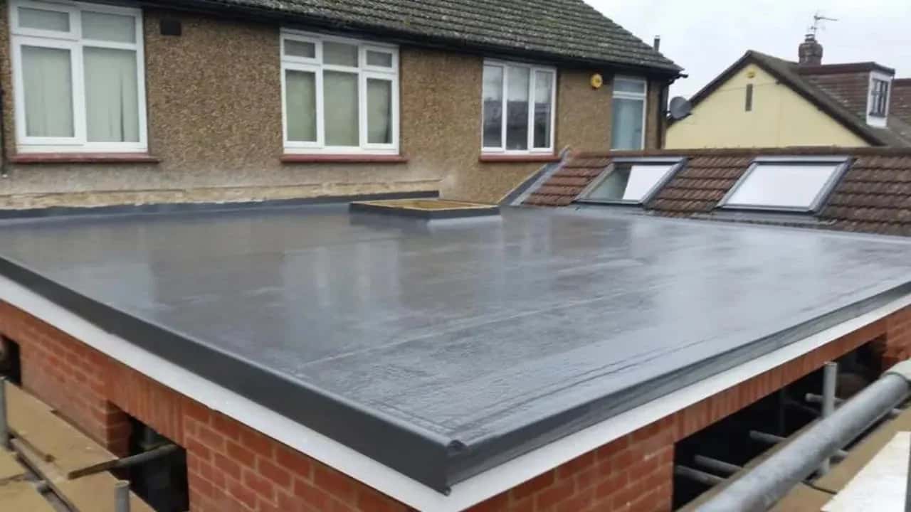 Flat roof installation on a The Glebe building